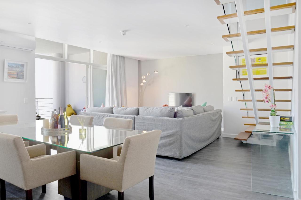 Naomi - Designer Penthouse In The Heart Of Le Cap